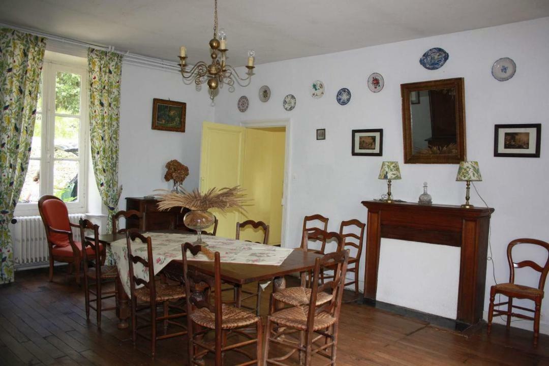 Villa DOMAINE de la BORLIERE à Fenioux  Extérieur photo